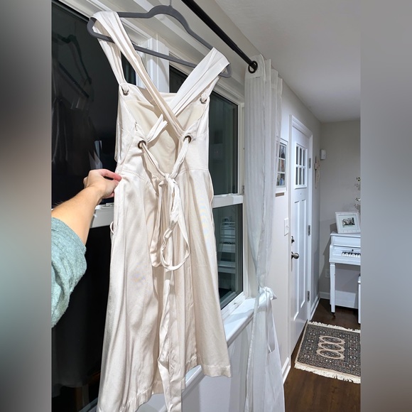 NWT Banana Republic Heritage Collection dress in ivory, size 2, has pockets!!!! - Picture 2 of 5